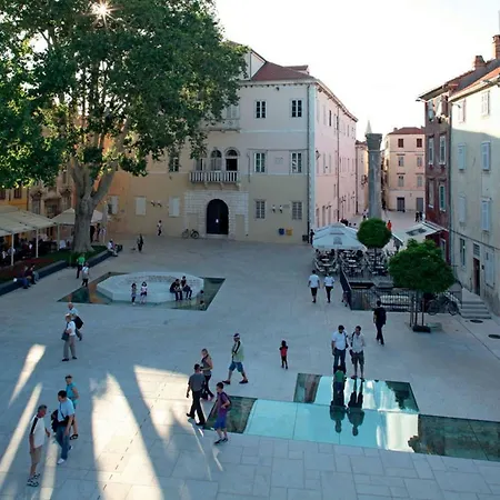 דירה Zadar Apartments זאדאר